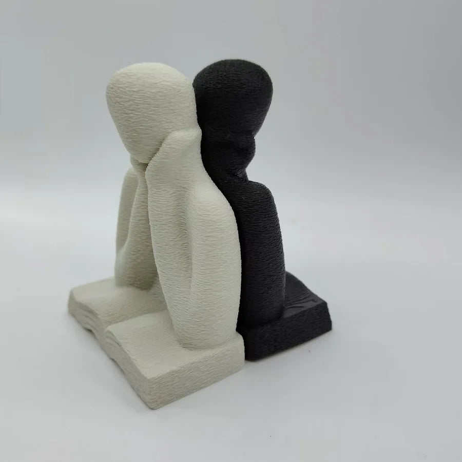 An Abstract Figure Ornament, A 3D-printed Thinking Figure Statue, A Desktop Decoration for Readers, and A Graduation Season Gift