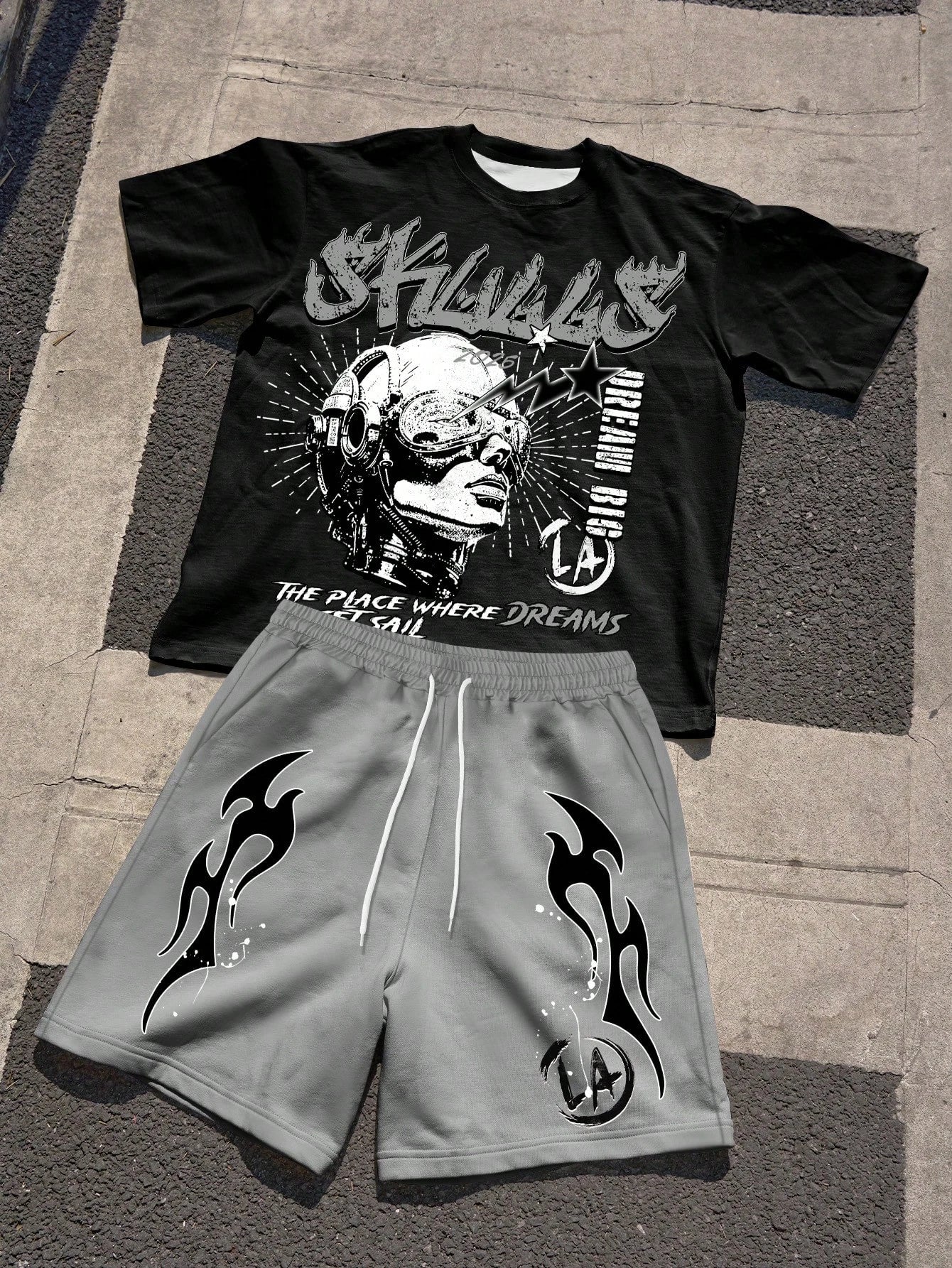 Men's Summer Casual Portrait Letter Printed Round Neck Short Sleeved T-Shirt And Shorts Set Men's Black And Purple Shorts Set